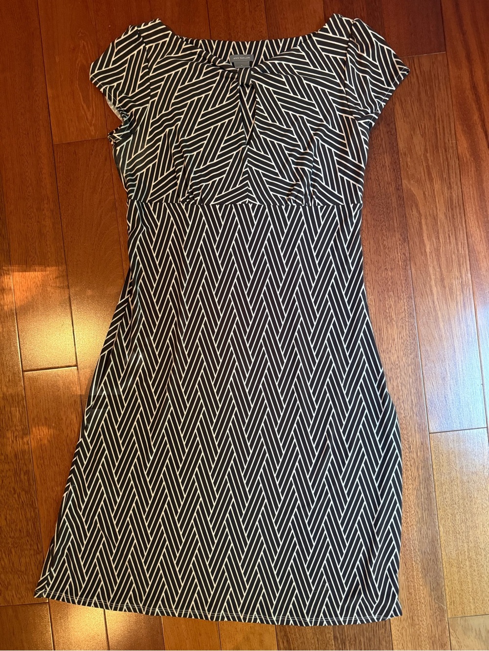Ann Taylor Brown and White Geometric Midi Dress Size 6